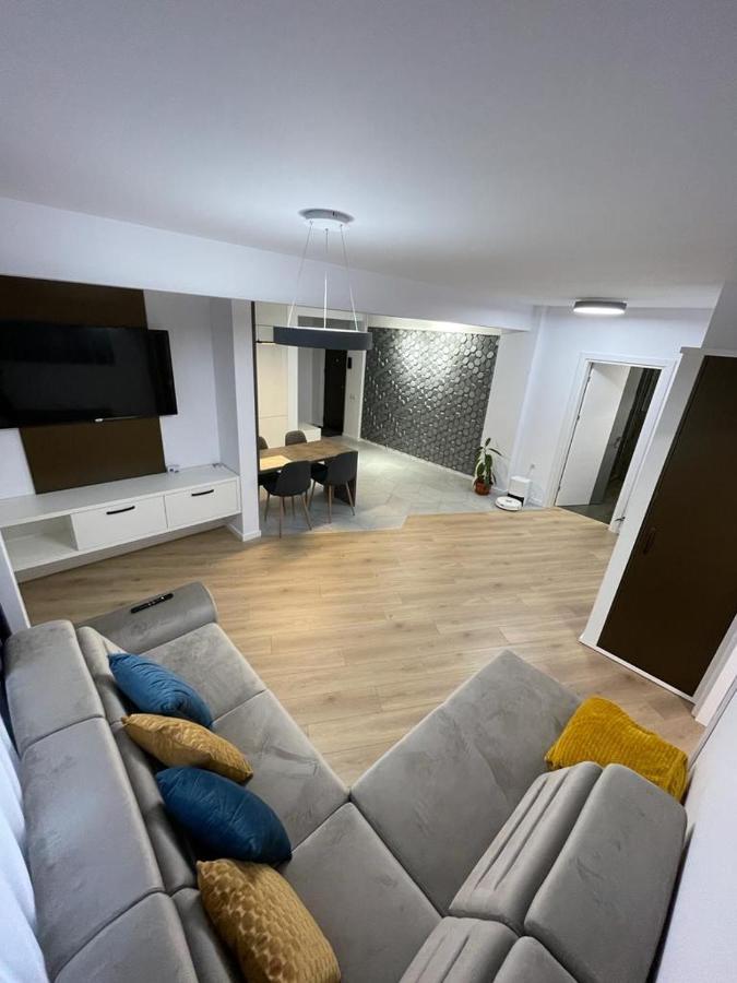 Adina Apartament 古拉哈莫卢洛伊 外观 照片